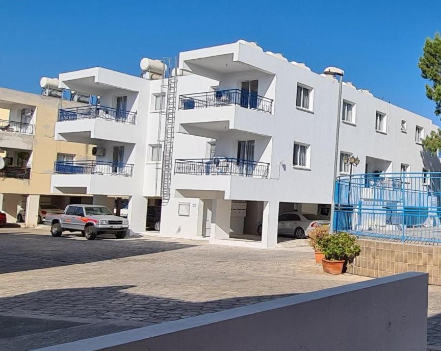 Area Apartment