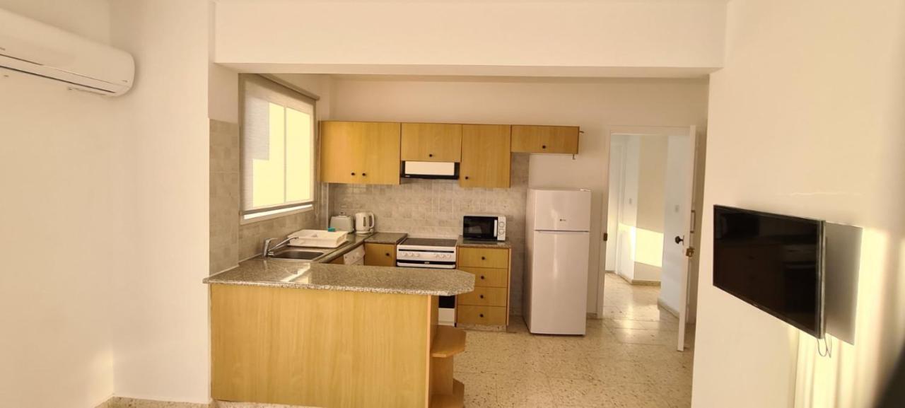 Apartment Area *